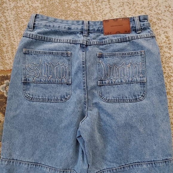 SUMWON Utility Wide Leg Cargo Jeans with Multiple Pockets S - Picture 2 of 8